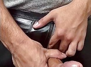 Papa, Masturbation, Giclée, Ejaculation sur le corps, Énorme bite, Gay, Branlette, Ejaculation, Fétiche, Solo