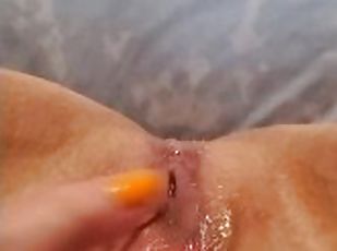 Clito, Énorme, Masturbation, Orgasme, Chatte (Pussy), Giclée, Amateur, Solo, Rasé, Humide