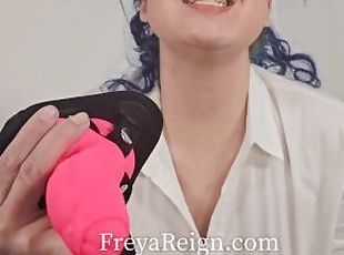 Payu dara besar, Pejabat, Strapon, Pov, Fantasi, "fetish", "femdom", Realiti