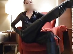 Asiatique, Masturbation, Secousses, Ejaculation, Latex, Maîtresse, Bottes, Femme dominatrice