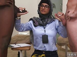 Arab Muslim lady in glasses gives handjob in Black vs White interracial threesome