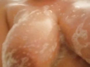 baignade, gros-nichons, énorme, masturbation, chatte-pussy, amateur, mature, milf, maman, belle-femme-ronde