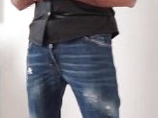 Fetisch Leather shirt  und Jeans Dsquared2 Masturbation with sperm