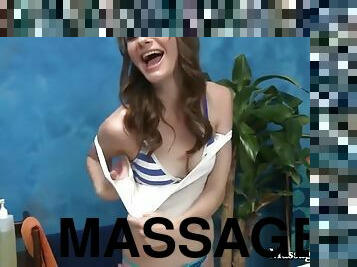 Chloe skyy massage girls