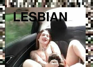 ציבורי, חתיכות, לסבית-lesbian, לטינית, מכונית, זיונים, שחרחורת, חוטיני