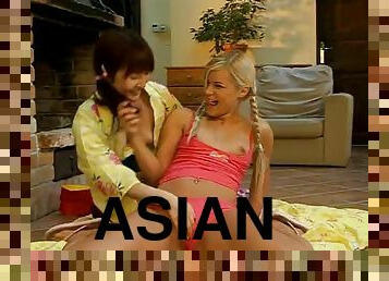 asiatique, lesbienne, ados, doigtage, blonde, ados-asiatique