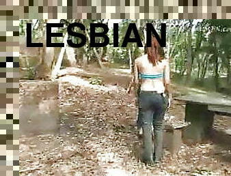 לסבית-lesbian, ברזיל, נשיקות