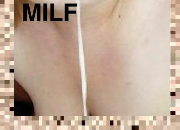 cul, amateur, fellation, ejaculation-sur-le-corps, milf, belle-femme-ronde, point-de-vue, ejaculation, blonde, chevauchement