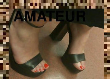 public, amateur, cam, espion, voyeur, pieds, fétiche, brunette, caché, talons-hauts