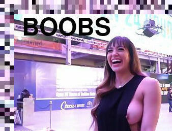 Naomi shows her big boobs in public