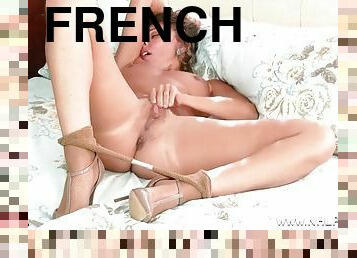 Sexy french chloe masturbates in her nylon fishnet pantyhose