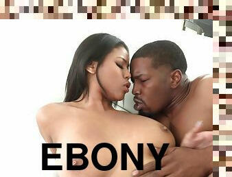 Ebony Bombshell Nia Nacci Hot Sex Video