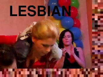 מסיבה, לסבית-lesbian, פטיש, מציאות, פראי