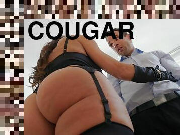 A 50something cougar in gloves takes a fat cock up her tight asshole.