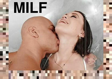 bad, storatuttar, anal, brudar, avsugning, milf, dusch, tatuering, hårt