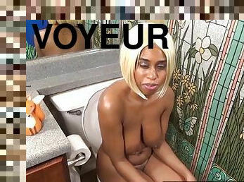 baignade, gros-nichons, mamelons, pisser, chatte-pussy, ébène, ados, black, cam, voyeur