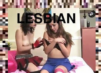 лесбіянка-lesbian, чірлідер, вампір