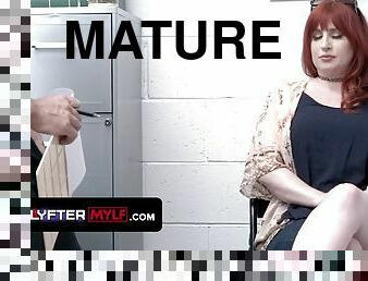 Hot Redhead Amber Dawn Gets Her Mature Pussy Pounded
