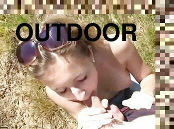 Sweet oral in outdoor session