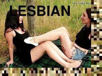 ulkotiloissa, lesbo-lesbian, bdsm, jalat, fetissi, dominointi, femdom