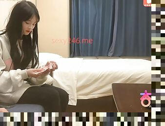 chinese man fucking callgirl in hotel.455