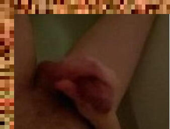 Swedish cumshot in bath