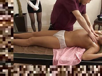 Airi Tachibana gets fucked on the massage table