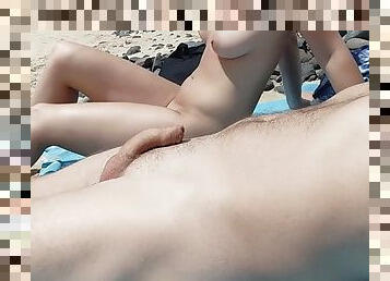 groß-titten, betrug, nippel, nudist, im-freien, öffentliche, paar, strand, mutter