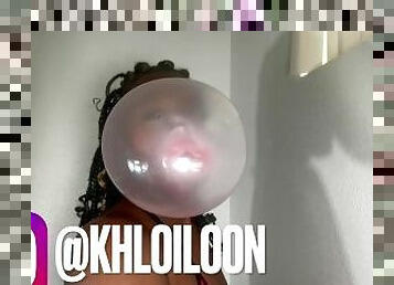 @Khloiloon Blows Up Bubble Gum & Pops Balloons