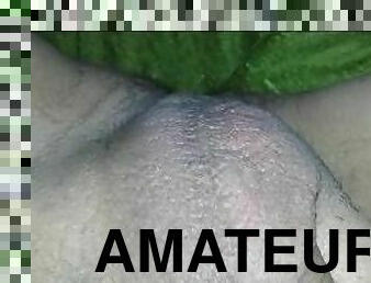 Masturbe (245) with one testicle