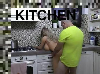 I cooked and fucked at the same time my wonderful silicone sex doll in me kitchen