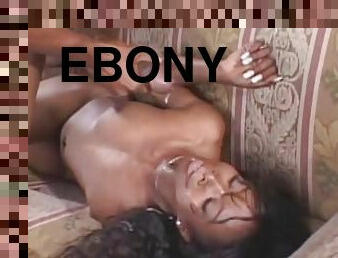 tetas-grandes, mamada, negra-ebony, negra, pareja, facial, sofá, cabalgando, tetitas