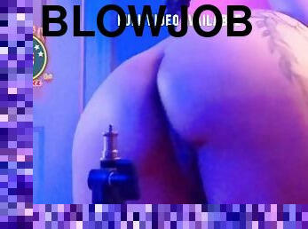 Squirting her pussy While I play 2k w/ Juicy OnlyFans Latina @ArepaWepa