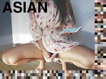 asiatisk, masturbation, orgasm, kvinnligt-sprut, tonåring, massage, ensam, jul, brunett, docka