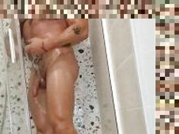 baignade, masturbation, amateur, énorme-bite, gay, branlette, horny, douche, solo, musclé