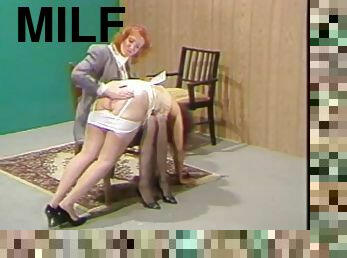 secrétaire, milf, bdsm, bout-a-bout, bondage, fessée