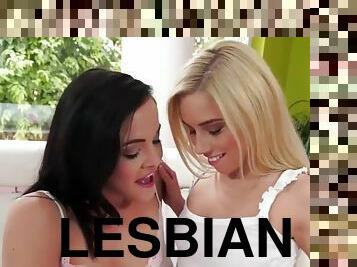 masturbaatio, pissaaminen, suihinotto, lesbo-lesbian, lelu, sormettaminen, fetissi