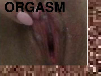 clitoris, imens-huge, orgasm, pasarica, tasnit, sperma, stramta, frumoasa, solo, uda