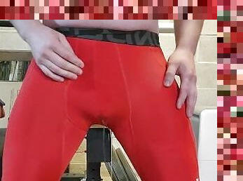 Cumming and pissing in Red leggings