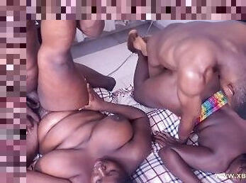 buntut, payu-dara-besar, anjing, pesta-sex-berkumpulan, alat-kelamin-wanita, perempuan-afrika, hitam, perempuan-besar-and-gemuk, pov, hubungan-sex