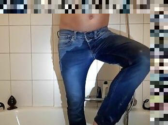 Pee jeans