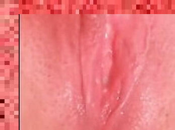 SQUIRTING while i fuck my ASS and pussy!????????