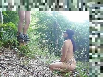 baignade, gros-nichons, pisser, public, mature, maman, bdsm, joufflue, esclave, chienne