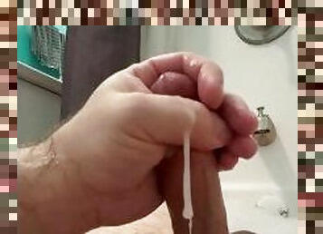 Toy Start, Hand Finish in the Bathtub. Slow Motion Cum