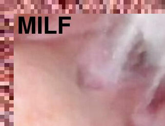 mandi, clitoris-bagian-atas-vagina-paling-sensitif, mastubasi, vagina-pussy, amatir, jenis-pornografi-milf, ibu, sudut-pandang, mandi-shower, seorang-diri