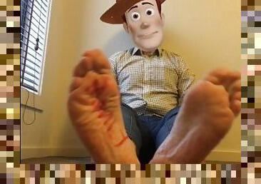 You got a fuck friend in me - Sexy cowboy feet to give you a hard Woody! - MANLYFOOT