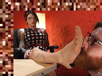 transexual, anal, mamada, hardcore, pies, medias, oral, fetichista, ojete, dominación