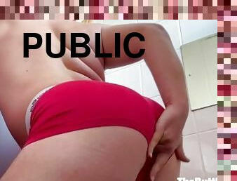 kąpiel, publiczne, anal, gej, palcówki, pov, toaleta, dupa, solo, umięśnione