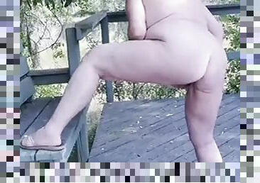 gros-nichons, en-plein-air, pisser, public, amateur, mature, granny, milf, gay, compilation