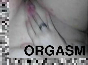 cul, masturbation, orgasme, amateur, anal, milf, belle-femme-ronde, joufflue, bout-a-bout, solo